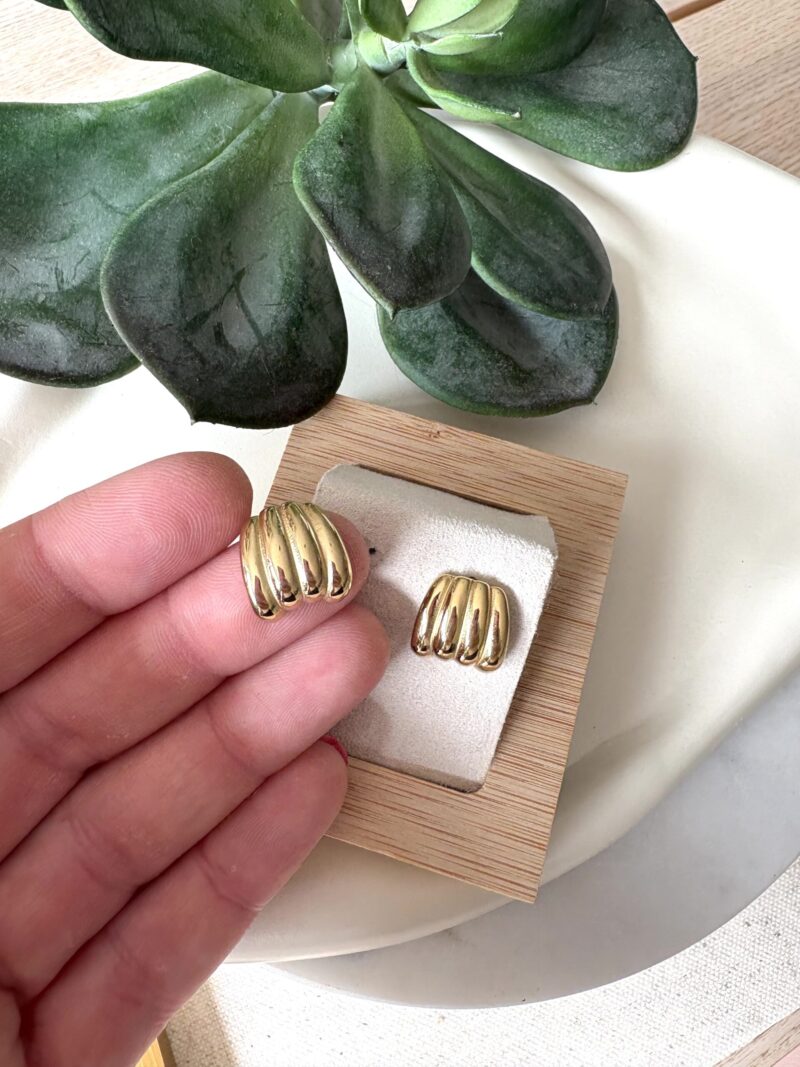 Classic Collection: Oorstekers Waves Gold - Afbeelding 3